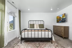 717 W 1920 S, Provo, UT 84601 - Photo 9