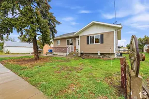 225 W 300 N, Hyrum, UT 84319 - Photo 1
