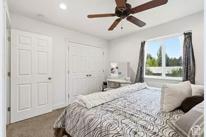 225 W 300 N, Hyrum, UT 84319 - Photo 9