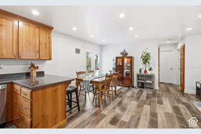 225 W 300 N, Hyrum, UT 84319 - Photo 7