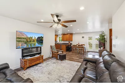 225 W 300 N, Hyrum, UT 84319 - Photo 3