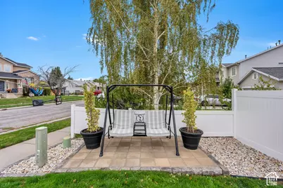 8489 S Silo Dr W, West Jordan, UT 84081 - Photo 31