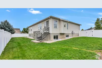 8489 S Silo Dr W, West Jordan, UT 84081 - Photo 27