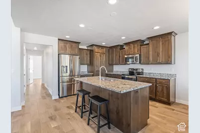 3982 W 910 S, Syracuse, UT 84075 - Photo 9