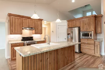 4400 S Albright Dr, Holladay, UT 84124 - Photo 7