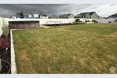 3746 S 5400 W, Hooper, UT 84315 - Photo 51