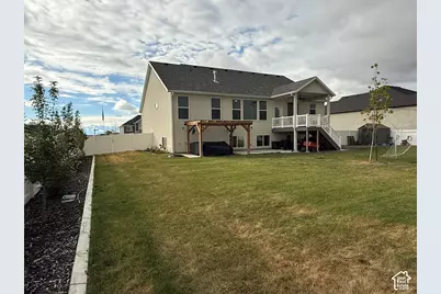 3746 S 5400 W, Hooper, UT 84315 - Photo 49