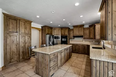 2503 S Lookout Dr, Mapleton, UT 84664 - Photo 17