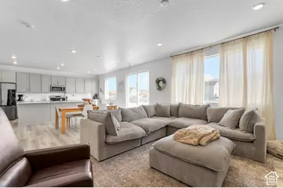 3444 N Finch Ln, Eagle Mountain, UT 84005 - Photo 9