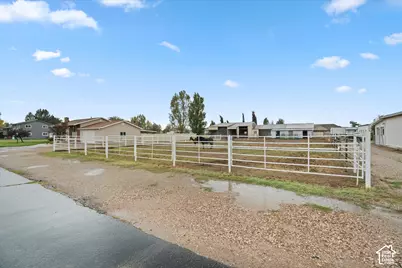 1673 S 2350 W, West Haven, UT 84401 - Photo 7