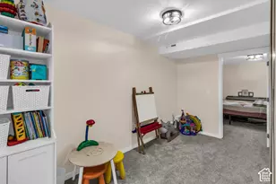 650 E Cobblestone Ln, Midvale, UT 84047 - Photo 17