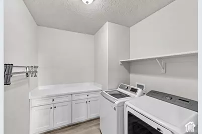 1282 W 425 S, Layton, UT 84041 - Photo 15