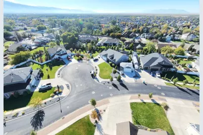 1282 W 425 S, Layton, UT 84041 - Photo 33