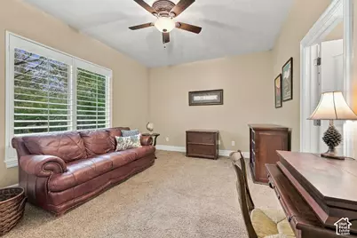 4438 S Devonshire Dr E, Bountiful, UT 84010 - Photo 41