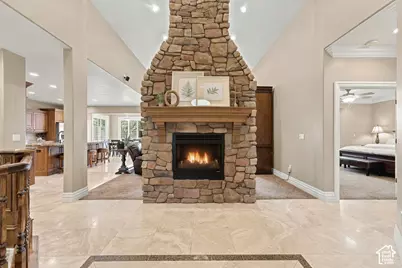 4438 S Devonshire Dr E, Bountiful, UT 84010 - Photo 5