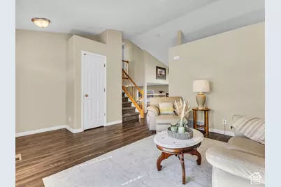2574 W 3950 S, Roy, UT 84067 - Photo 5