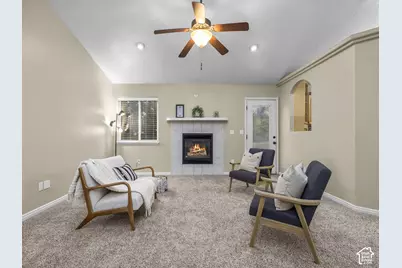 699 E 100 S, Pleasant Grove, UT 84062 - Photo 5