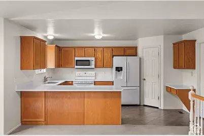 4733 W Sunny Meadow Dr S, South Jordan, UT 84009 - Photo 7