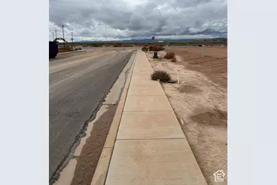 5160 N 75 E #215, Enoch, UT 84721 - Photo 7