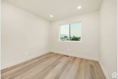 452 N 100 W #103, Logan, UT 84321 - Photo 17