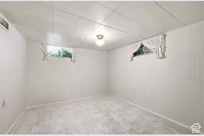 341 E 200 S, Bountiful, UT 84010 - Photo 19