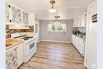 597 N State St #56, Orem, UT 84057 - Photo 9