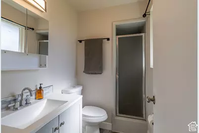 2461 W 6900 S, West Jordan, UT 84084 - Photo 11
