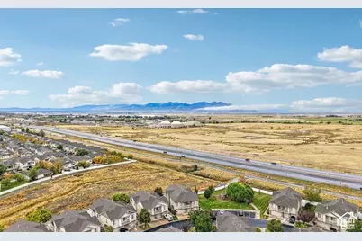 288 N Birmingham Ln W, North Salt Lake, UT 84054 - Photo 37