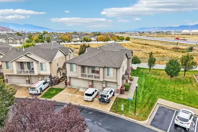 288 N Birmingham Ln W, North Salt Lake, UT 84054 - Photo 33