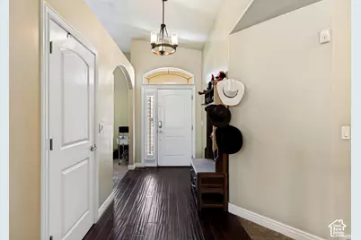 1884 S 1475 W, Syracuse, UT 84075 - Photo 9