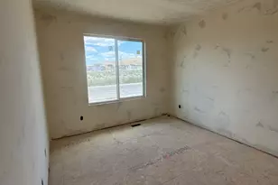 2329 E Sego Liliy Dr, Eagle Mountain, UT 84005 - Photo 9
