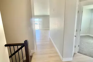 2289 E Sego Liliy Dr, Eagle Mountain, UT 84005 - Photo 9