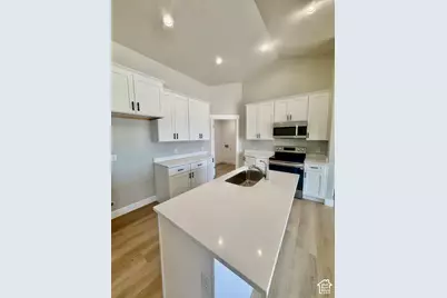 2289 E Sego Liliy Dr #488, Eagle Mountain, UT 84005 - Photo 3