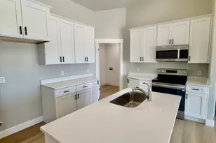 2289 E Sego Liliy Dr, Eagle Mountain, UT 84005 - Photo 3