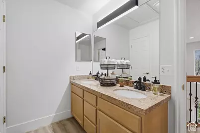 2938 W 13010 S, Riverton, UT 84065 - Photo 27