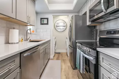 6844 S Countrywoods Cir #5E, Midvale, UT 84047 - Photo 9