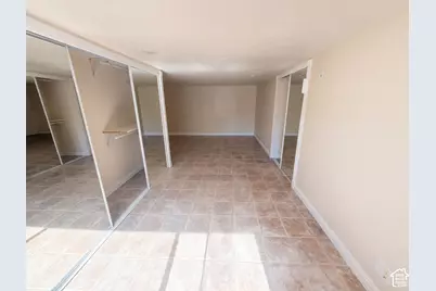 11129 S 2125 E, Sandy, UT 84092 - Photo 23