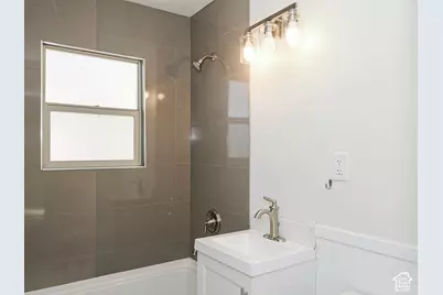 5600 S 4120 W, Kearns, UT 84118 - Photo 19