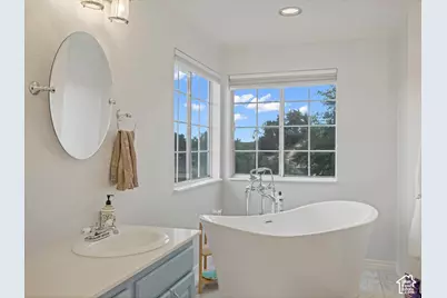 9707 S Dunsinane Dr, South Jordan, UT 84095 - Photo 33
