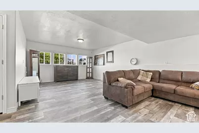 3973 W 4950 S, Roy, UT 84067 - Photo 33