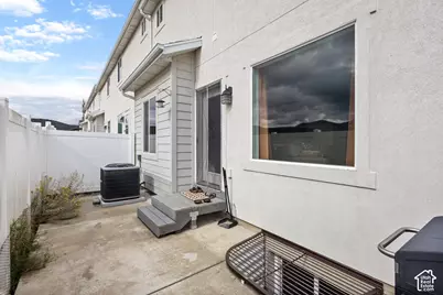5072 E Lakefield Dr, Eagle Mountain, UT 84005 - Photo 29
