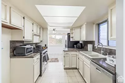 299 N 300 W, Aurora, UT 84620 - Photo 11