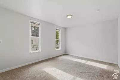 1296 W Gillespie Ave, Salt Lake City, UT 84104 - Photo 15