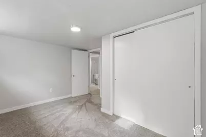 1296 W Gillespie Ave, Salt Lake City, UT 84104 - Photo 25