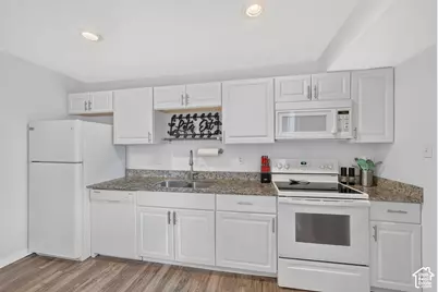 4431 W 5740 S, Kearns, UT 84118 - Photo 11