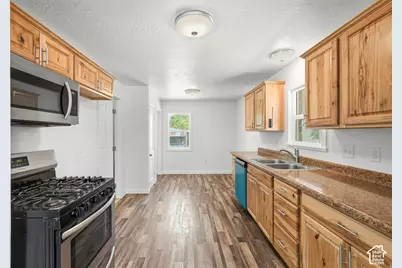397 S Tremont St, Tremonton, UT 84337 - Photo 7