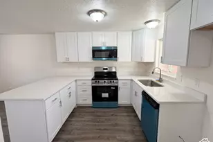 1386 S 1250 E, Clearfield, UT 84015 - Photo 3