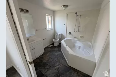 1386 S 1250 E, Clearfield, UT 84015 - Photo 7