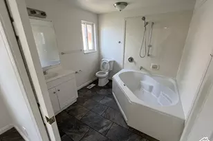 1386 S 1250 E, Clearfield, UT 84015 - Photo 7