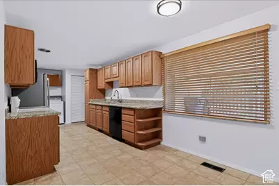 1021 E 5290 S, Murray, UT 84117 - Photo 7